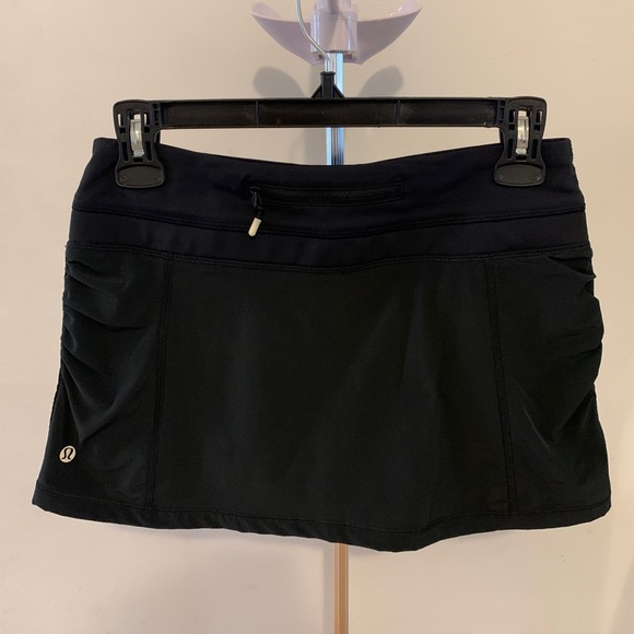 Lululemon Skort Shorts Black EUC 2 - Picture 2 of 8